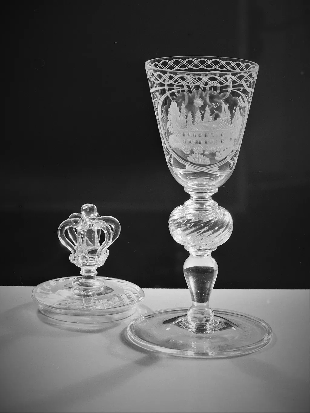Hadeland Glassverk in Jevnaker – Bilde 7 av 8
