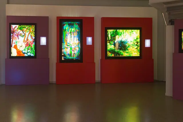 Halle du Verre in Claret