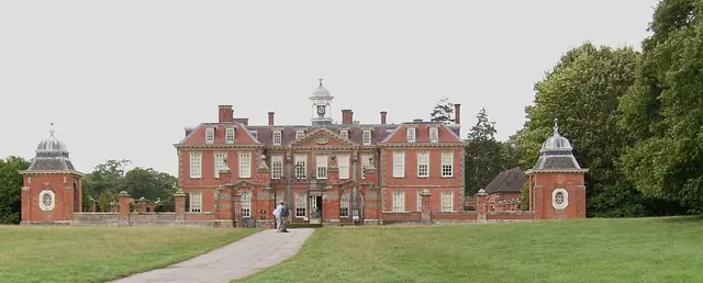 Hanbury Hall in Droitwich Spa