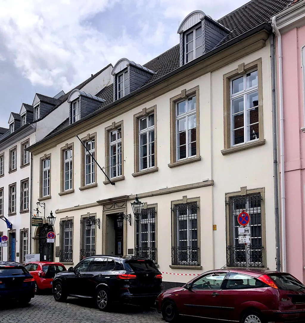 Heinrich-Heine-Institut in Düsseldorf – Photo 2 of 4