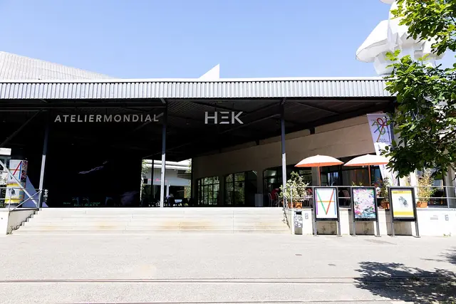 HEK (Haus der Elektronischen Künste) in Münchenstein – Photo 3 sur 4