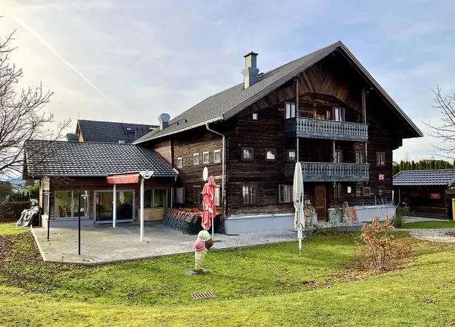Hochzeitsmuseum im Hellbauerhaus in Göming