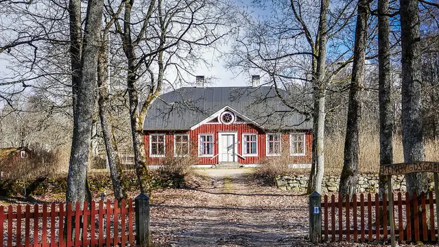Södra Sandsjö hembygdsgård (Oséenska gården) in Tingsryd