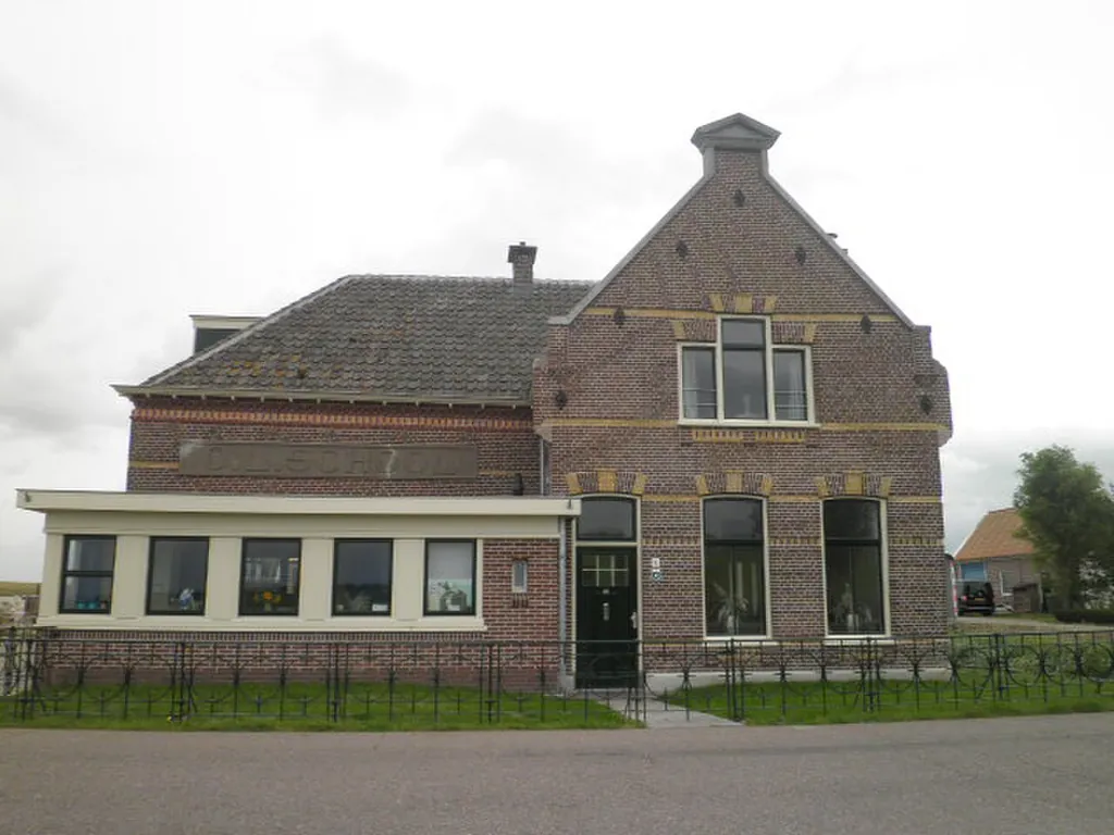 Het Schooltje van Dik Trom in Oosthuizen