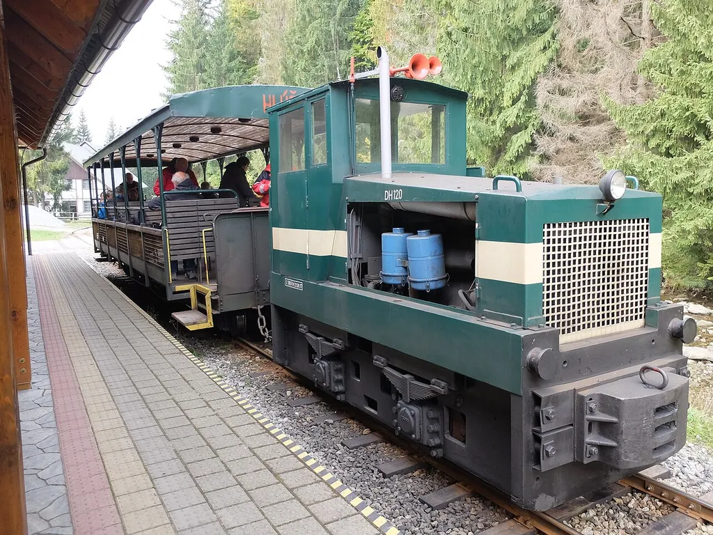 Historická lesná úvraťová železnica in Nová Bystrica – Photo 6 of 7