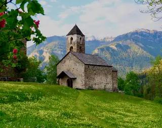 Hohen Rätien in Sils im Domleschg – Photo 3 of 5