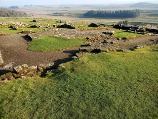 Housesteads Roman Fort and Museum in Hexham – Photo 4 of 5