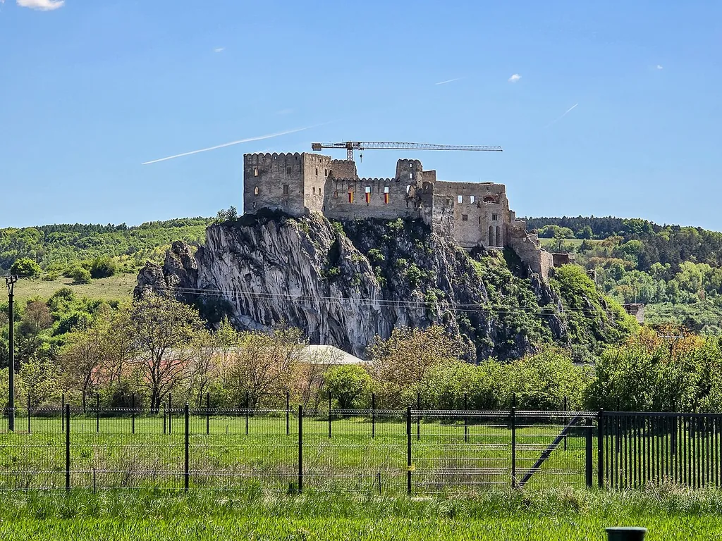 Hrad Beckov – Fotografia 2 z 9