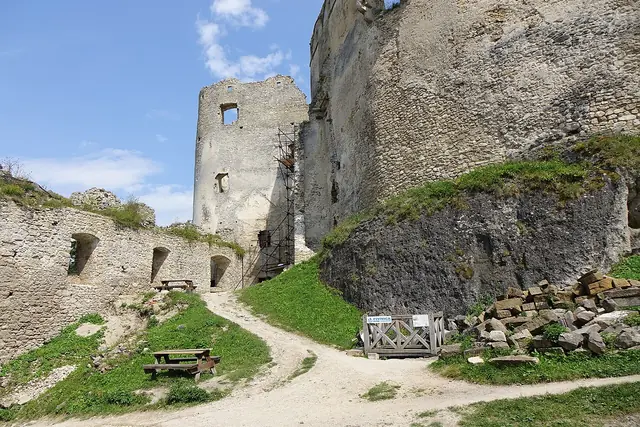 Hrad Lietava – Photo 3 of 8