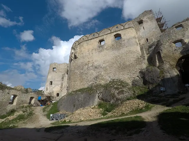Hrad Lietava – Photo 4 of 8