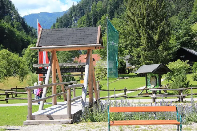 Hubmer-Gedächtnisstätte Naßwald in Schwarzau im Gebirge