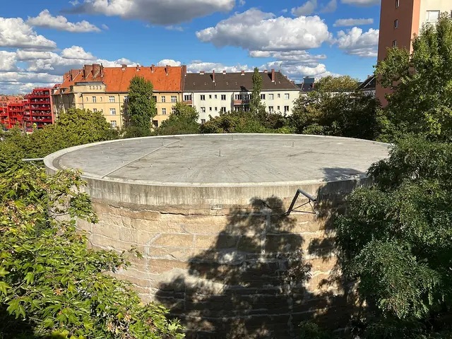 Informationsort Schwerbelastungskörper in Berlin – Photo 3 of 4