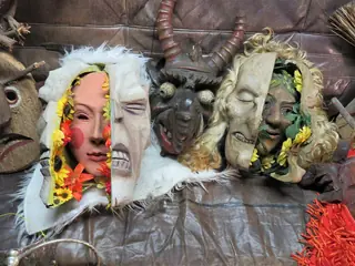 Internationales Maskenmuseum in Diedorf – Foto 2 van 6