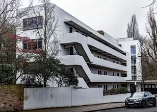 Isokon Gallery in London – Photo 1 of 3