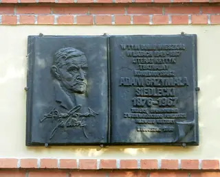 Izba Pamięci Adama Grzymały-Siedleckiego in Bydgoszcz