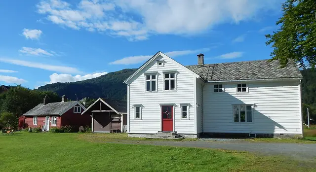 Jakob Sande-tunet in Dale i Sunnfjord