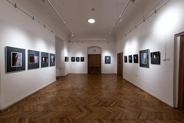 Kabinet fotografie v Galerii Kladenského zámku in Kladno
