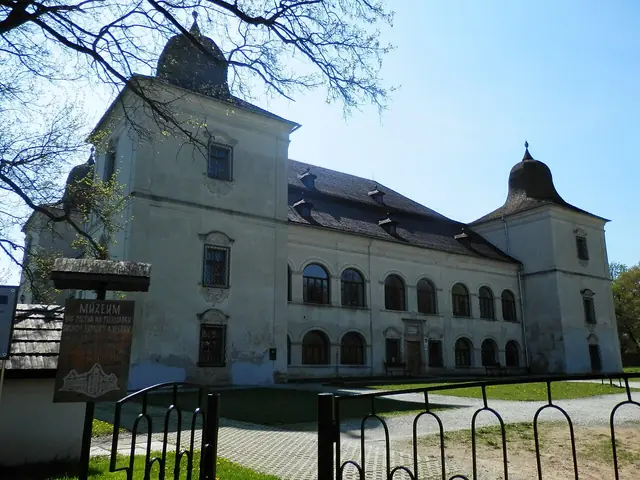 Kaštieľ Hanušovce nad Topľou