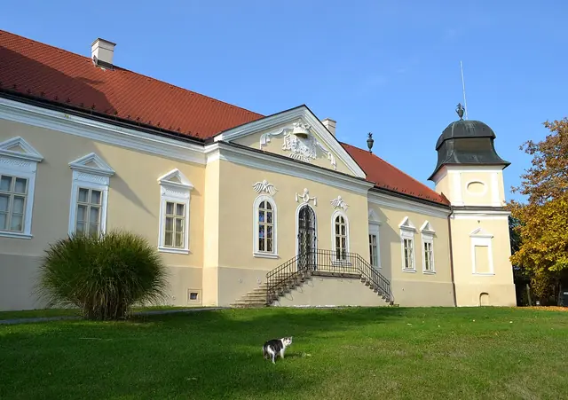 Kaštieľ Imre Madácha in Dolná Strehová – Bild 3 von 4