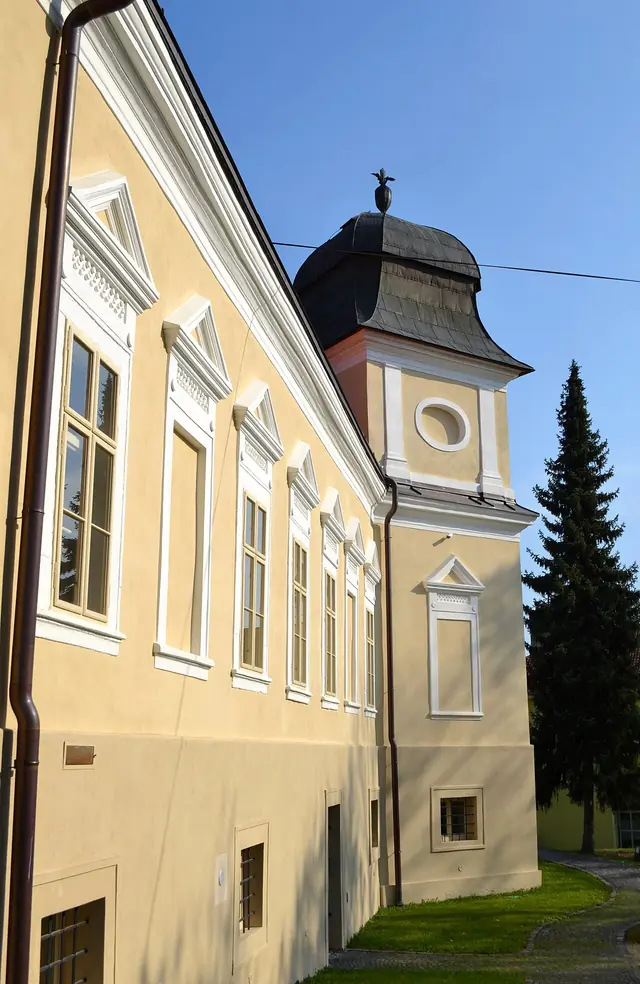 Kaštieľ Imre Madácha in Dolná Strehová – Bild 4 von 4