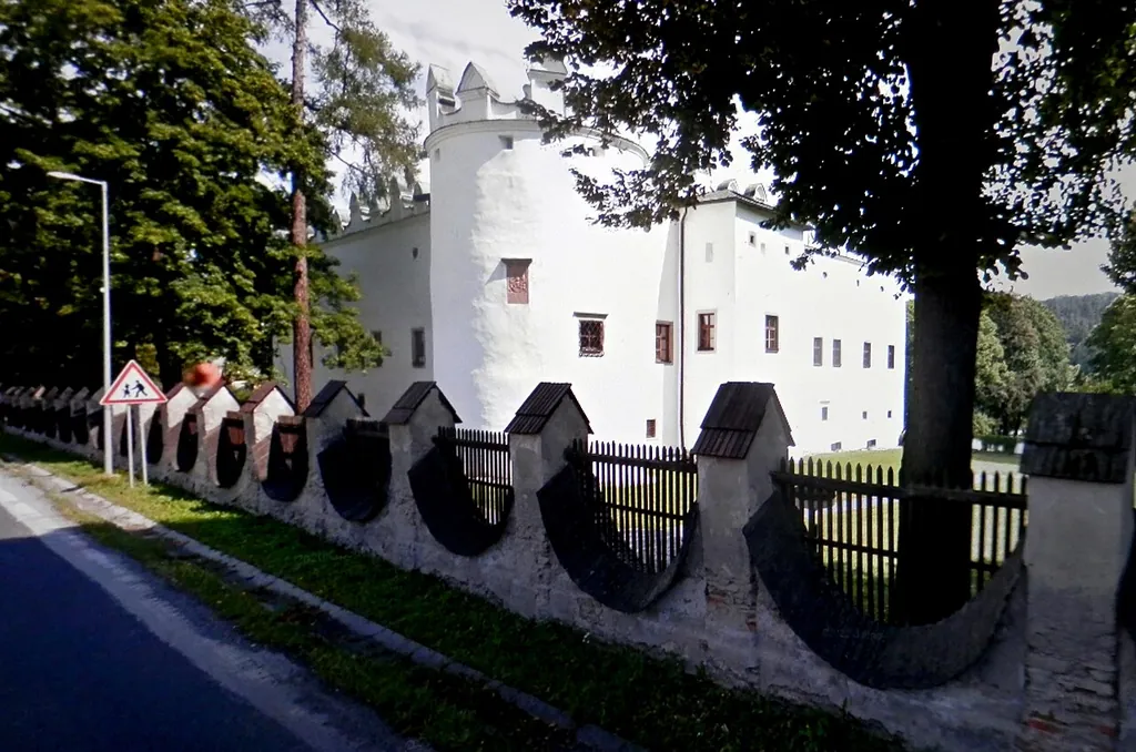Kaštieľ Strážky in Spišská Belá – Photo 4 of 5