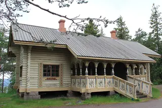 Keisarinmaja in Ylitornio – Kuva 1/5