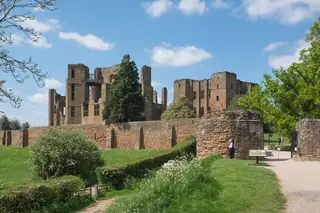 Kenilworth Castle and Elizabethan Garden