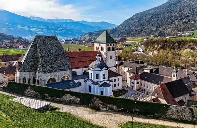 Kloster Neustift in Vahrn – Bild 3 von 5