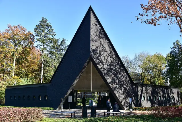 LABIOMISTA in Genk