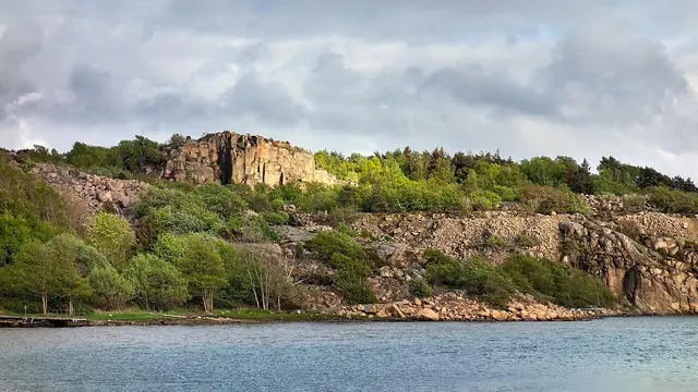 Lahälla Knottfabrik in Brastad