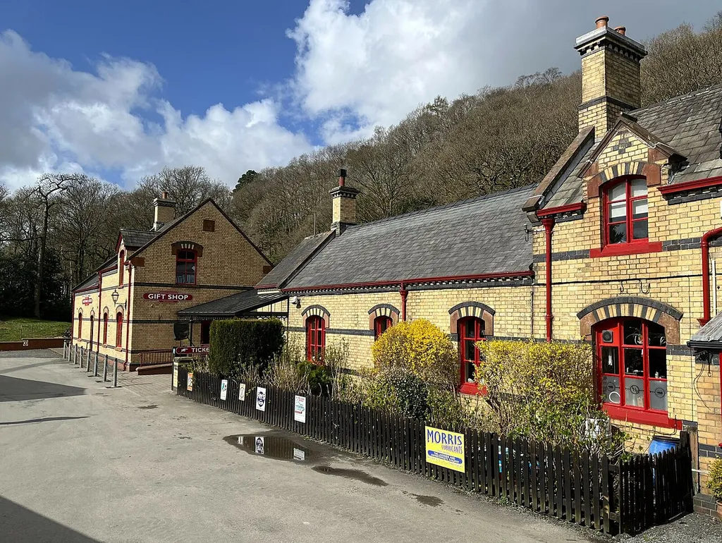 Lakeside and Haverthwaite Railway