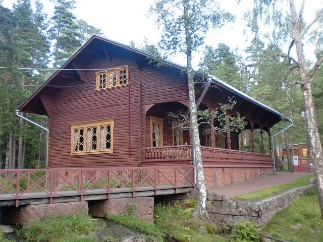Langinkosken keisarillinen kalastusmaja in Kotka
