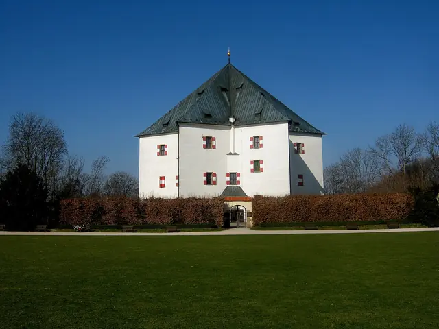 Letohrádek Hvězda in Praga