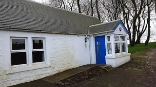 Lochgoin Covenanters Museum in Fenwick – Photo 2 of 4