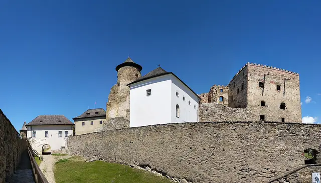 Ľubovnianske múzeum – hrad Ľubovňa in Stará Ľubovňa