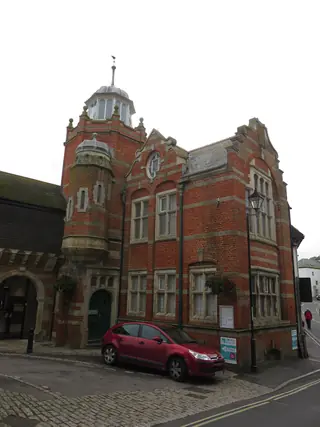 Lyme Regis Museum – Photo 2 of 3