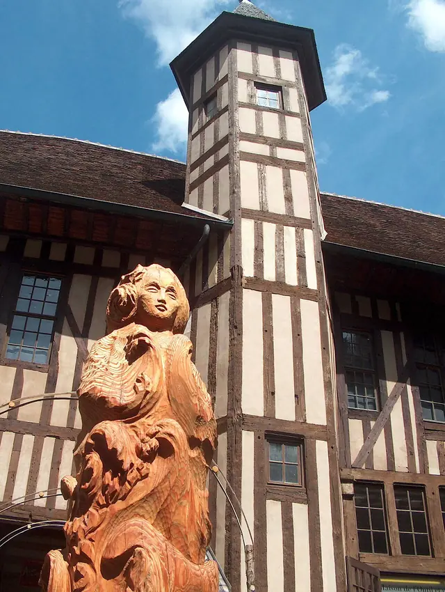 Maison de l’outil et de la pensée ouvrière in Troyes