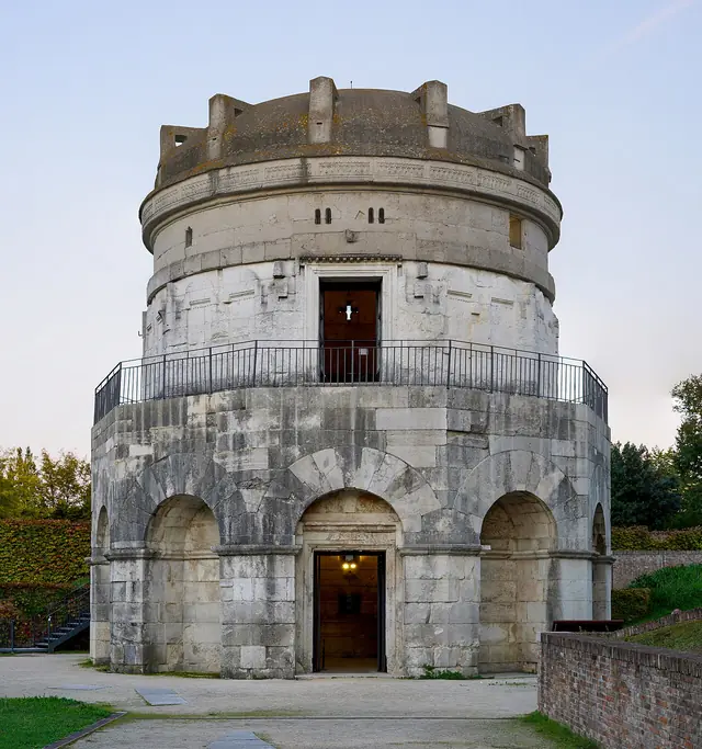 Mausoleo di Teodorico in Ravenna