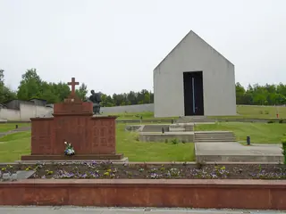 Mauzoleum Martyrologii Wsi Polskich w Michniowie in Michniów – Photo 4 of 6