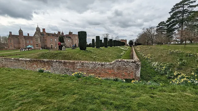 Melford Hall in Long Melford – Photo 3 of 5