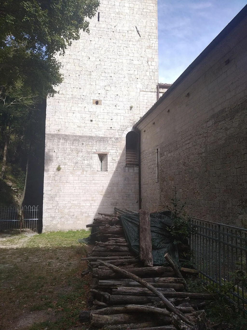 Monastero di Fonte Avellana in Serra Sant’Abbondio – Photo 2 of 5