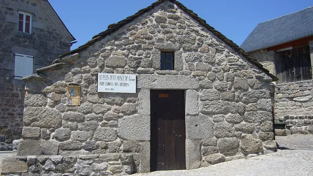 Musée d'Albaret-Sainte-Marie in Les Monts-Verts