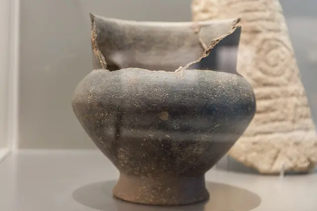 Musée d'histoire et d'archéologie de Vannes