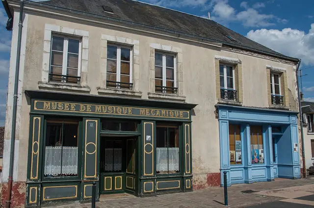 Musée de la musique mécanique in Dollon