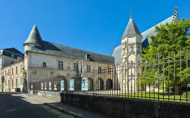 Musée Estève in Bourges