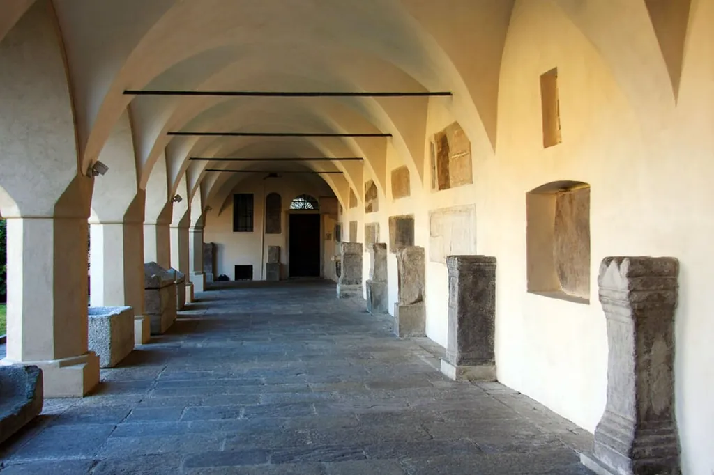 Musei della canonica del duomo di Novara