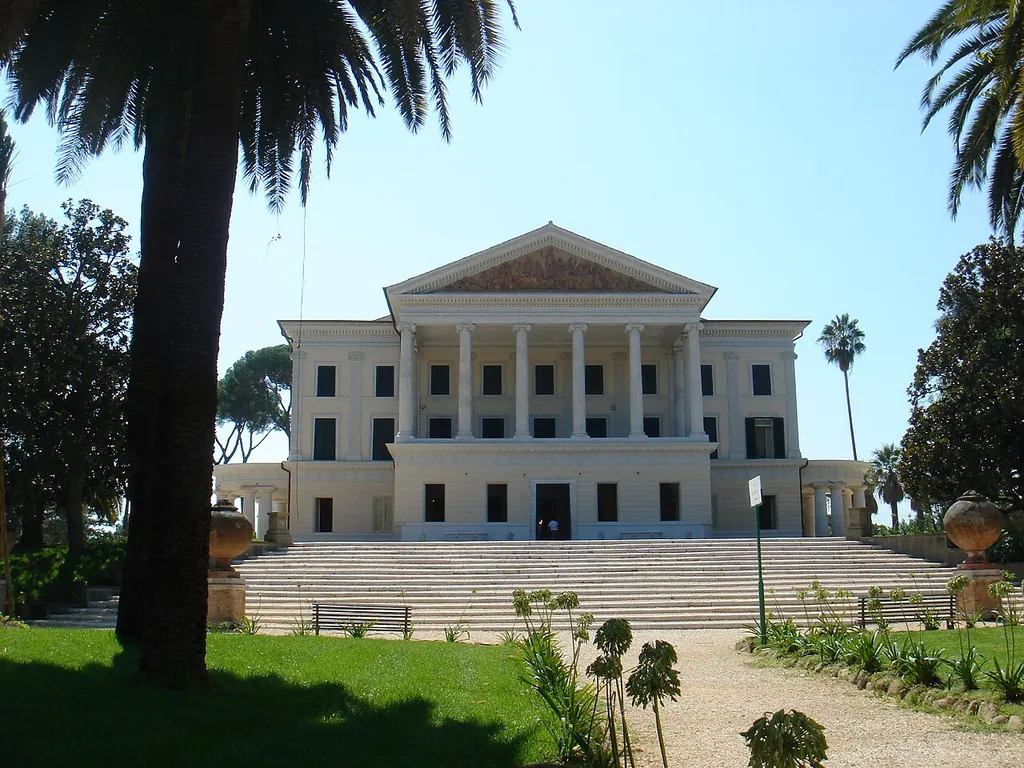 Musei di Villa Torlonia in Roma