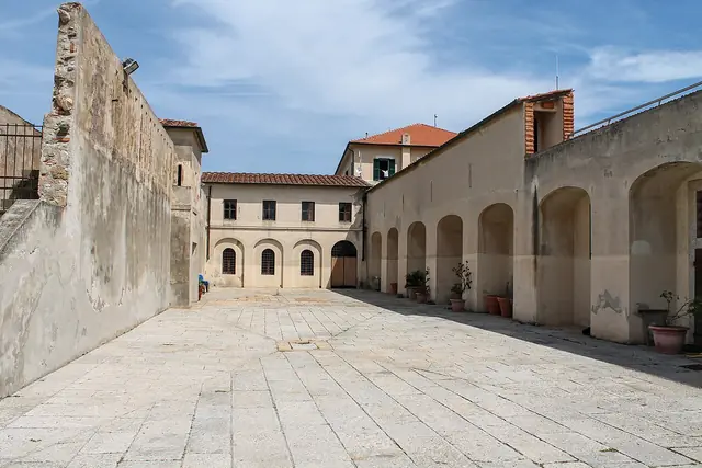 Museo civico archeologico della Linguella in Portoferraio
