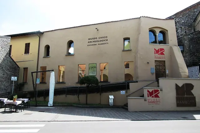 Museo civico archeologico Giovanni Rambotti in Desenzano del Garda