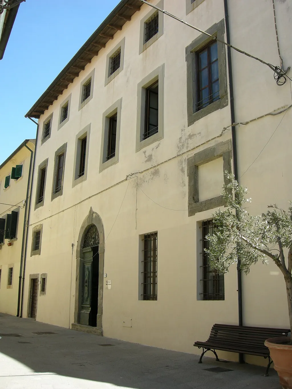 Museo civico archeologico Palazzo Bombardieri in Rosignano Marittimo